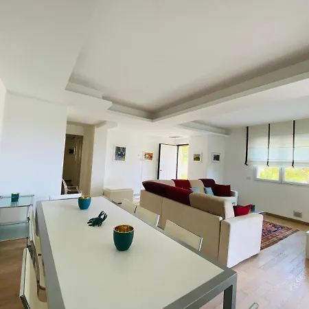 Villa La Nel Parco Sanremo