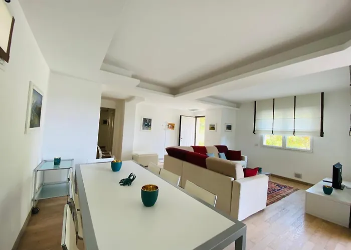 Villa La Nel Parco Sanremo